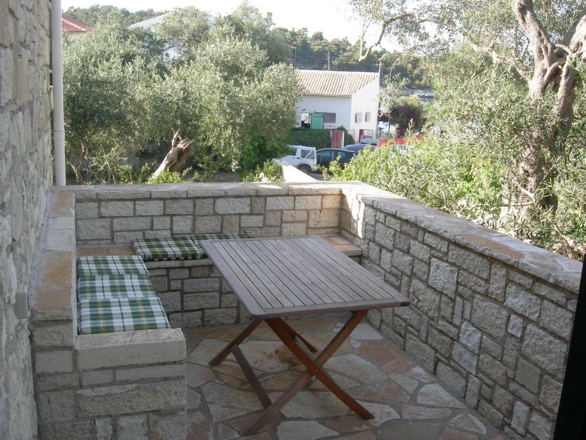 Baronessa'S Apartments Gaios Luaran gambar