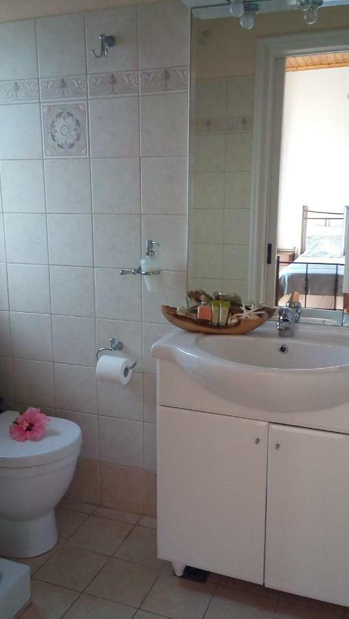 Baronessa'S Apartments Gaios Bilik gambar